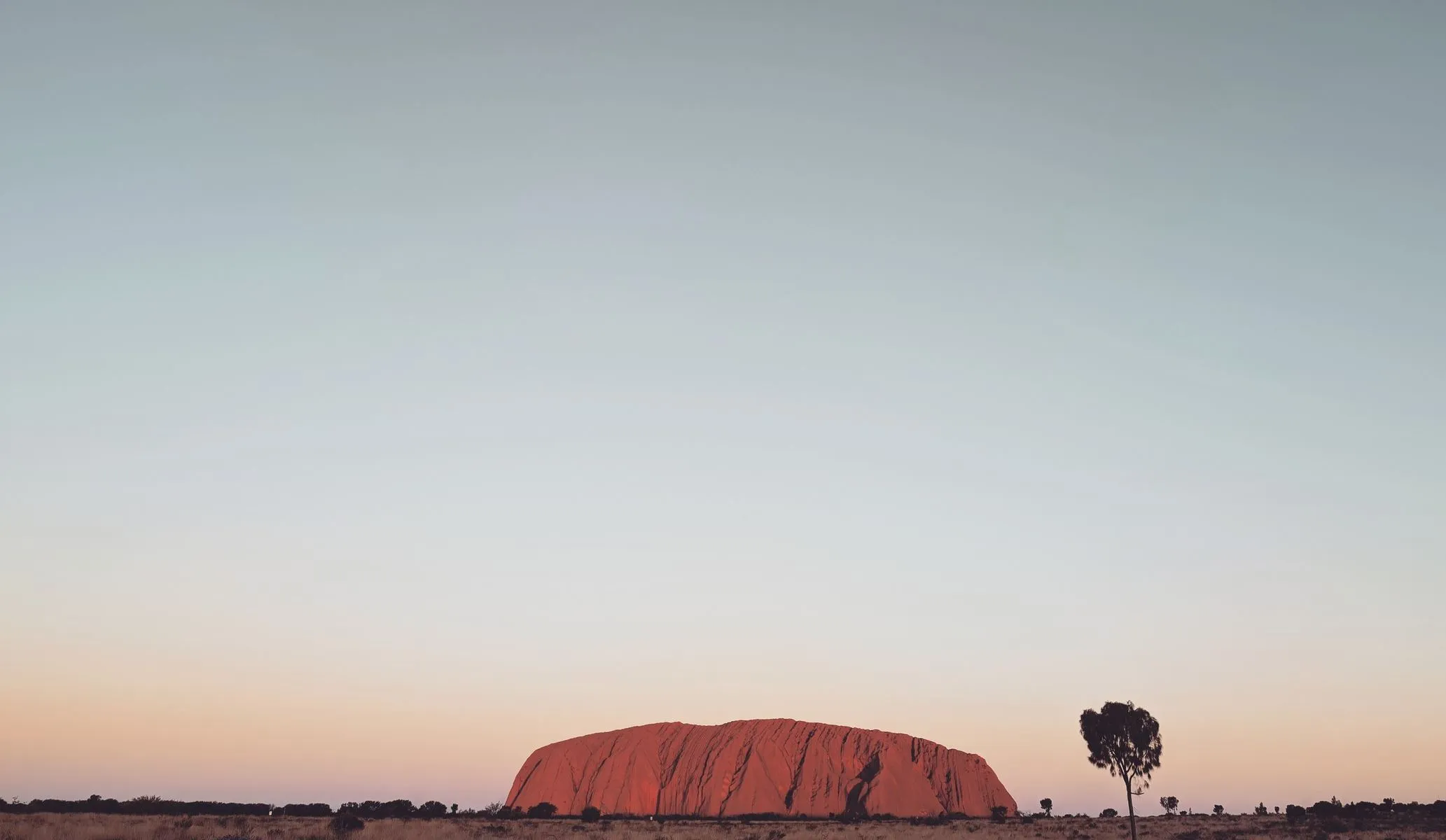 Queen City Project | Why Do People Visit Alice Springs? Ayers Rock