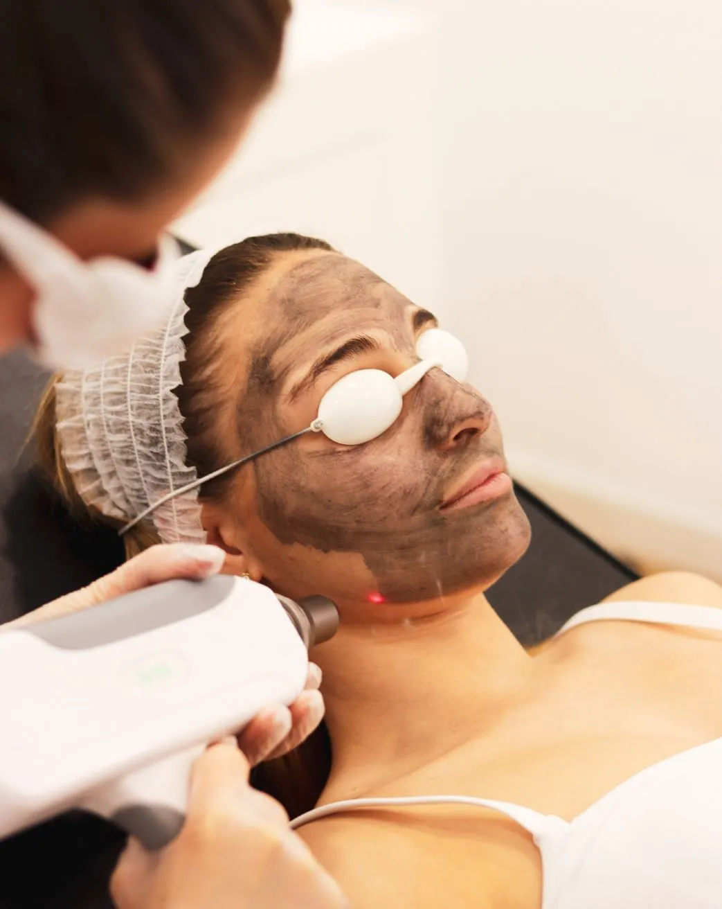 Queen City Project | What Should You Avoid After a Carbon Laser Peel? Don’t pick, scrub or peel at flaking skin