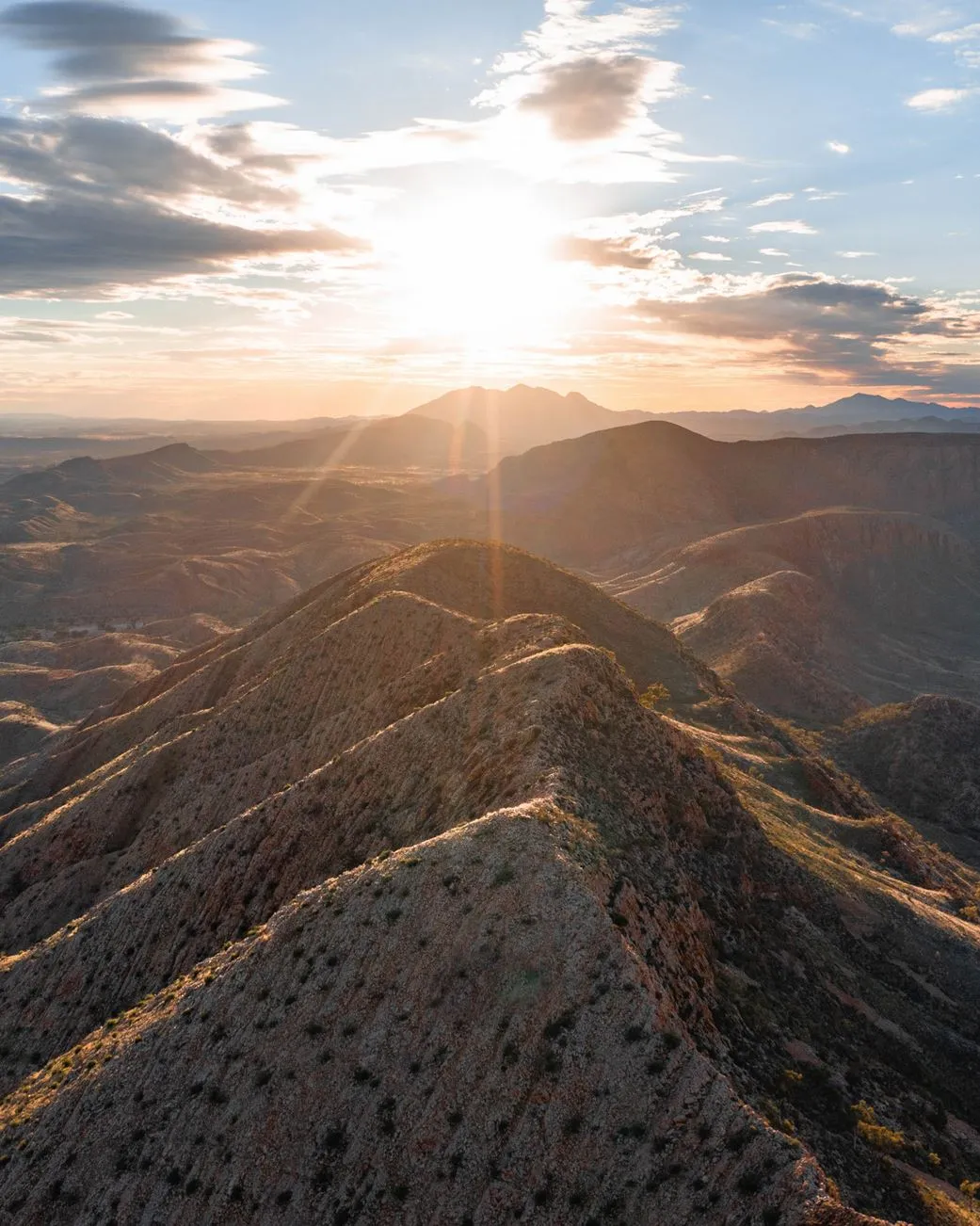 Queen City Project | Why Do People Visit Alice Springs? tour Alice Springs to Uluru