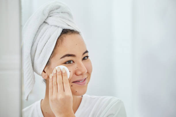 Exfoliating Cleanser Usage Guide: Perfect Frequency for Glowing Skin
